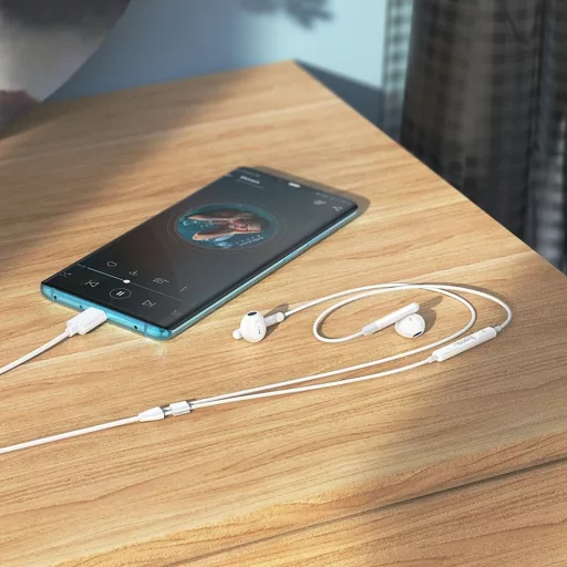 Hoco M93 vezetékes fülhallgató USB-C fehér