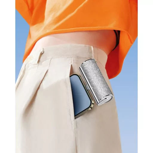 Veger PlugOn (W0573) powerbank PD QC3.0 2,4A 12W 5000 mAh beépített USB C csatlakozóval ezüst