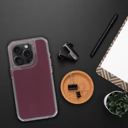 Matrix tok iPhone 16 PRO  lila