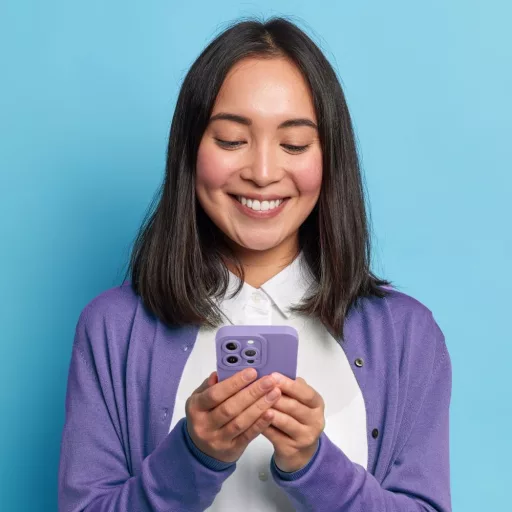 Roar Luna tok iPhone 16 Plus Lila