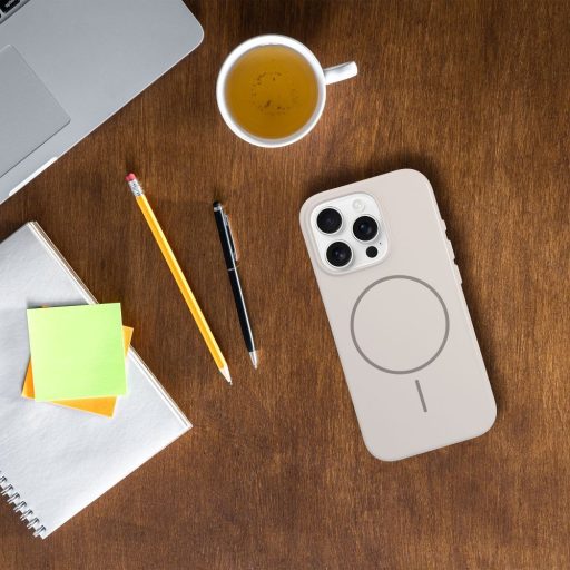 Glossy Mag Cover tok iPhone 14 PRO MAX  Magsafe kompatibilis fehér