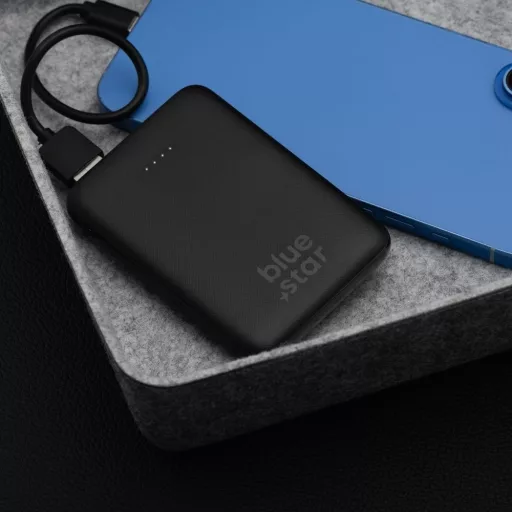 Blue Star W0539 powerbank 5000 mAh 2A – fekete