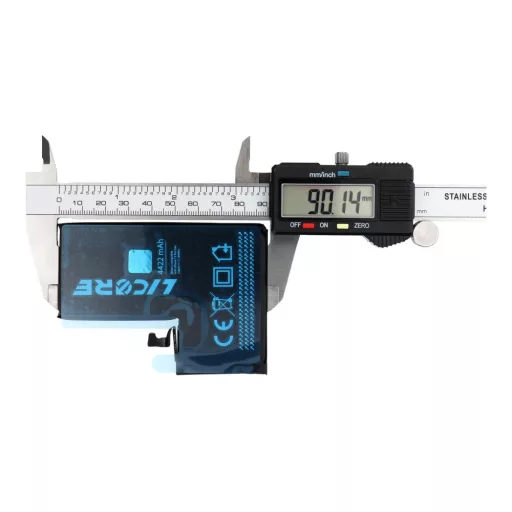 LICORE Akkumulátor iPhone 15 Pro Max 4422 mAh