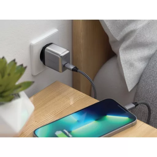 Satechi hálózati töltő GaN USB-C 30W ST-UC30WCM-EU szürke-fekete